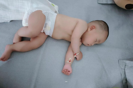 武穴孕妇肚脐周围发青